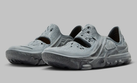 Nike NEW MENS NIKE ISPA UNIVERSAL ROUND TOE SNEAKER - SMOKE GREY SIZE 11 - Apparel & Accessories > Shoes > Sneakers Footwear